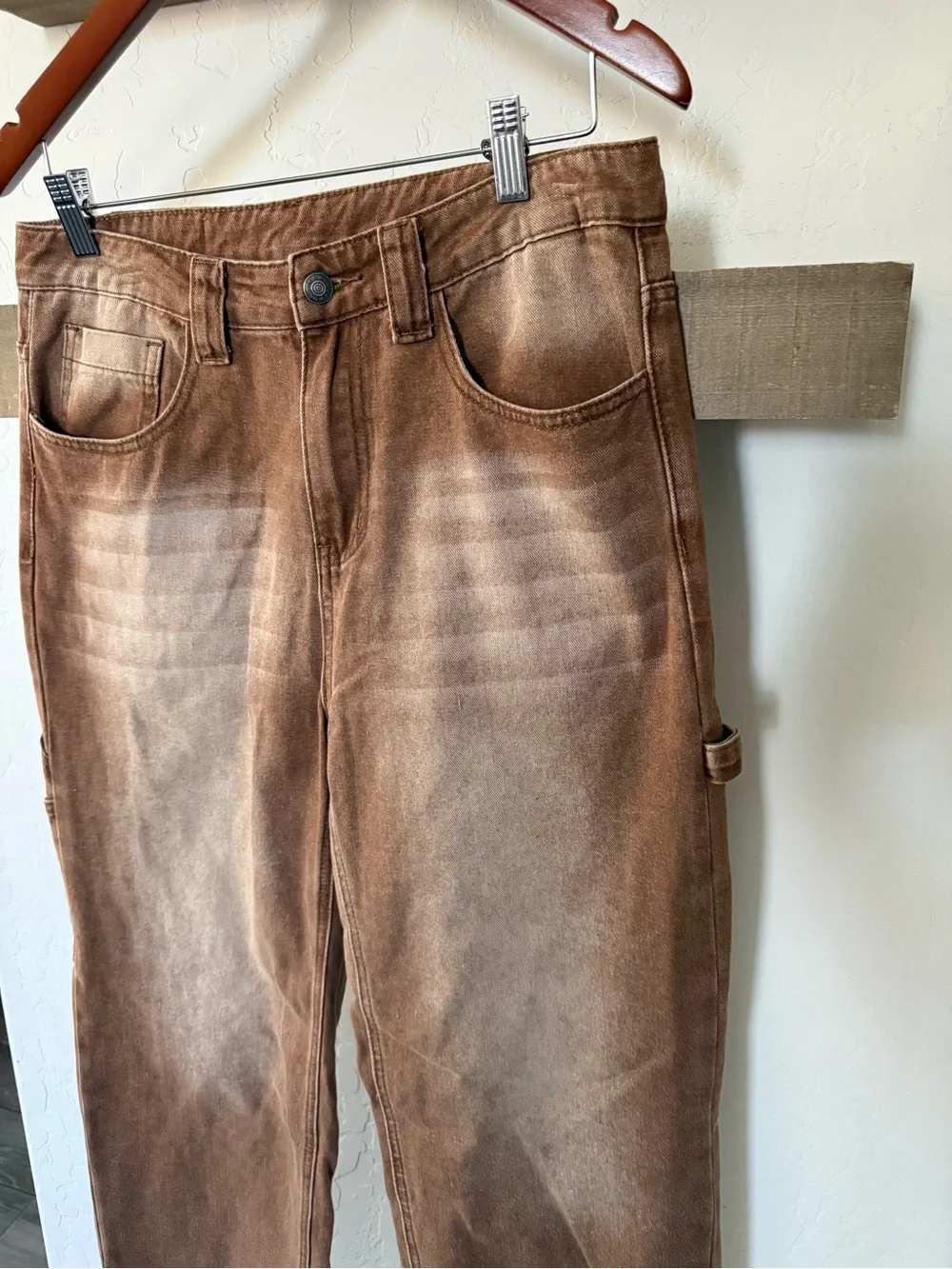 Manfinity|Brown Carpenter Cargo Pants-Wide leg jeans in size small•closet staple